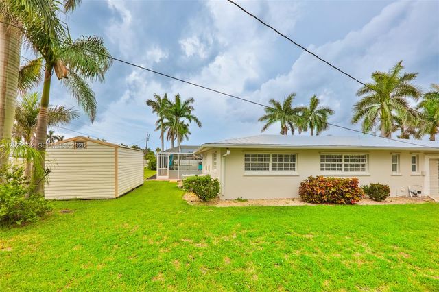 450 Bayshore Drive, Cape Coral, FL 33904