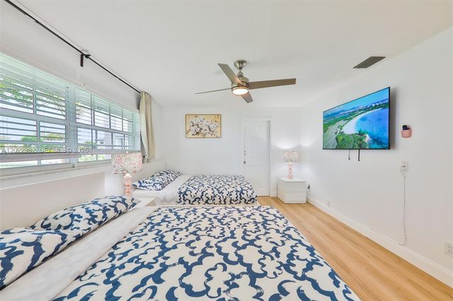 450 Bayshore Drive, Cape Coral, FL 33904