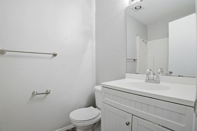 5204 Nuckols Crossing RD B, Austin, TX 78744