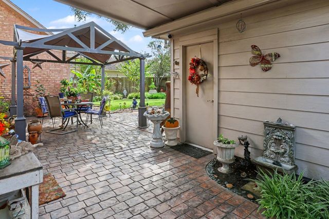 19419 Allview Lane, Houston, TX 77094