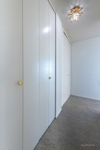 6700 S South Shore Drive 22B, Chicago, IL 60649