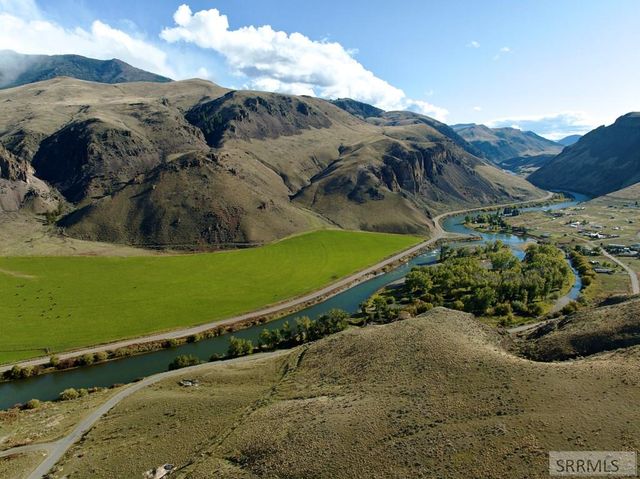 112 W Bluebird Circle, Salmon, ID 83467