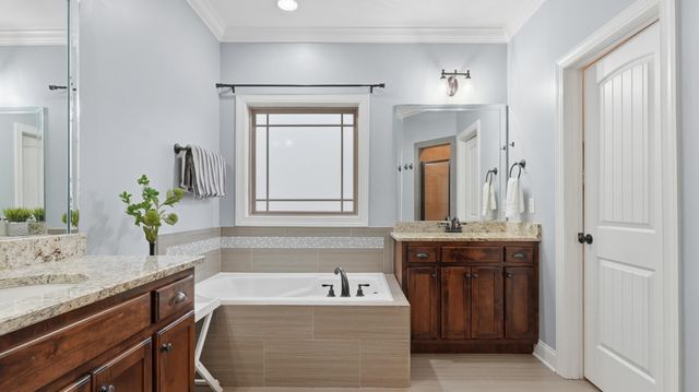 76 Tuscany Village Drive, Ringgold, GA 30736