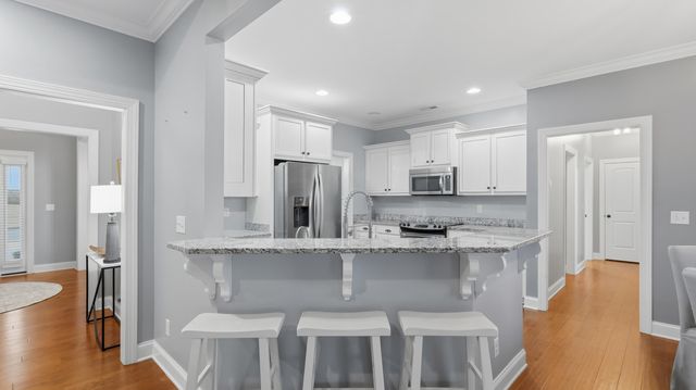 76 Tuscany Village Drive, Ringgold, GA 30736