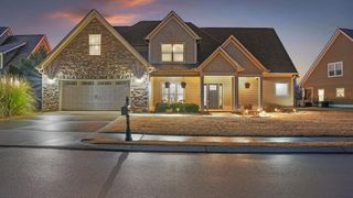 76 Tuscany Village Drive, Ringgold, GA 30736