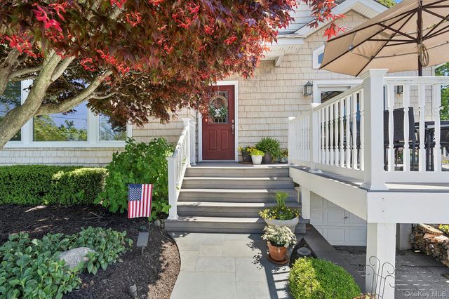 58 Cliff Drive, Sag Harbor, NY 11963