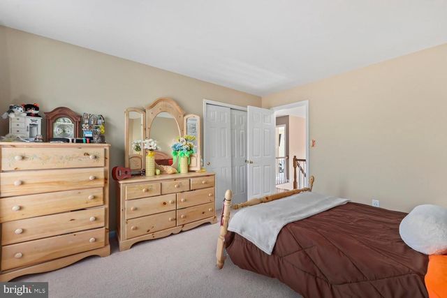 1 BARLOW HOUSE CT, Stafford, VA 22554