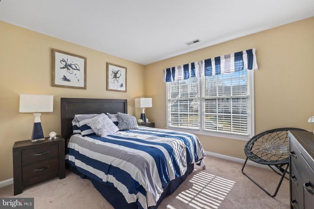 1 BARLOW HOUSE CT, Stafford, VA 22554