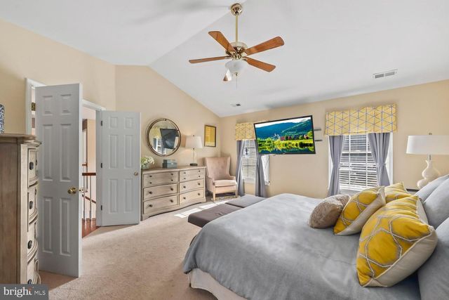 1 BARLOW HOUSE CT, Stafford, VA 22554