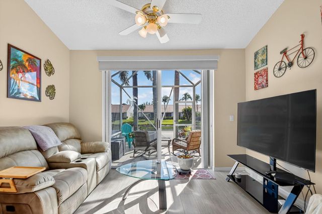 6210 Heliconia Road, Delray Beach, FL 33484