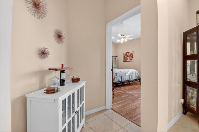 6210 Heliconia Road, Delray Beach, FL 33484