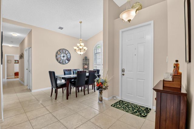 6210 Heliconia Road, Delray Beach, FL 33484