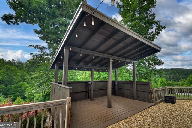 328 Arapaho Walk, Mineral Bluff, GA 30559