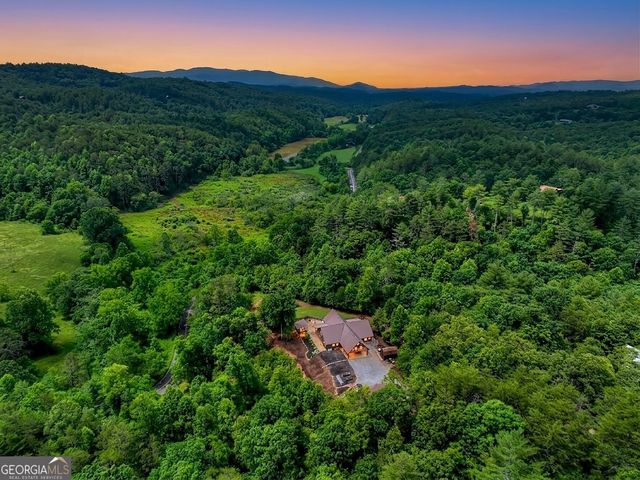 328 Arapaho Walk, Mineral Bluff, GA 30559