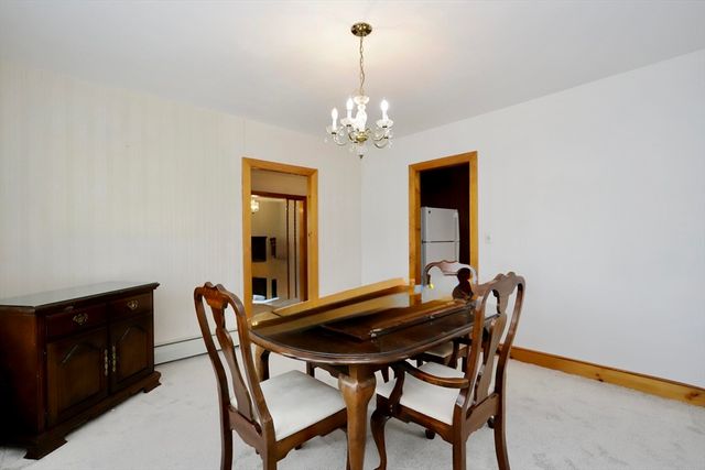 79 Woodlawn St, Fall River, MA 02720