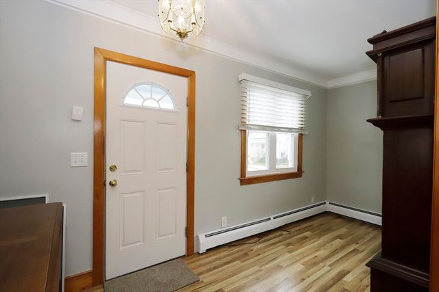 79 Woodlawn St, Fall River, MA 02720