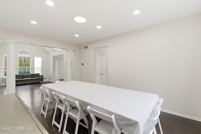 6 Olena Drive, Jackson, NJ 08527