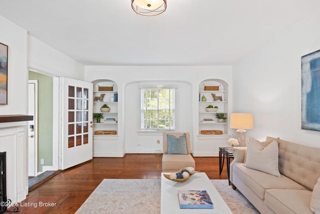 1609 Trevilian Way, Louisville, KY 40205