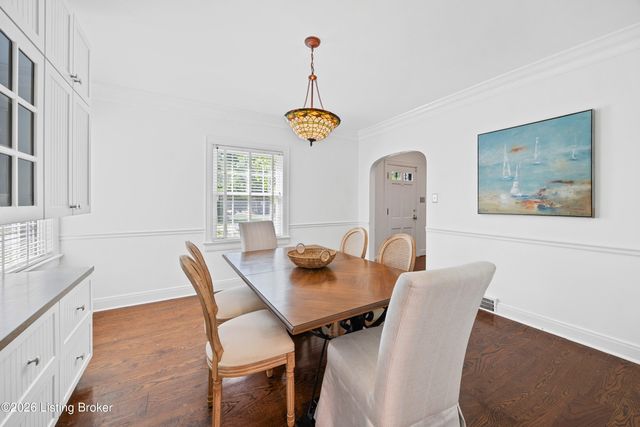 1609 Trevilian Way, Louisville, KY 40205