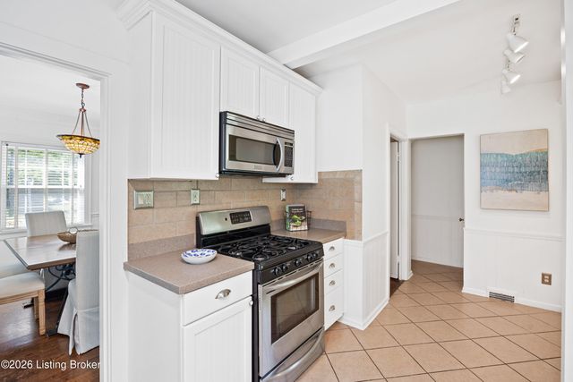 1609 Trevilian Way, Louisville, KY 40205