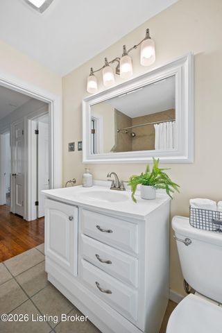 1609 Trevilian Way, Louisville, KY 40205