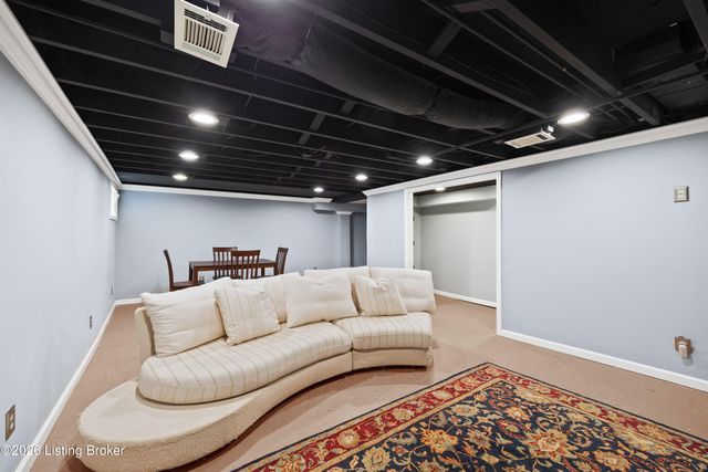 1609 Trevilian Way, Louisville, KY 40205