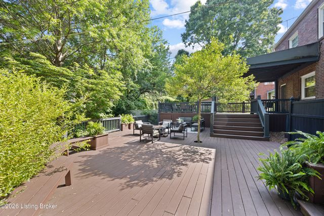 1609 Trevilian Way, Louisville, KY 40205