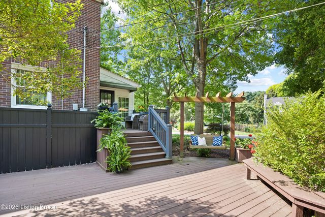 1609 Trevilian Way, Louisville, KY 40205