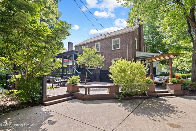 1609 Trevilian Way, Louisville, KY 40205