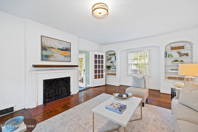 1609 Trevilian Way, Louisville, KY 40205