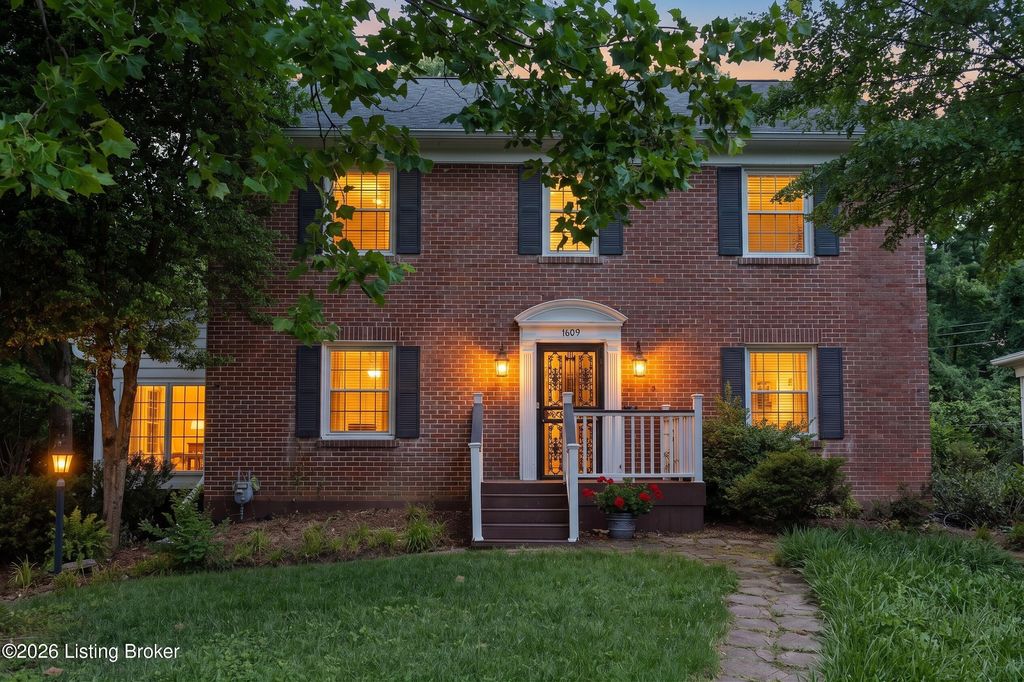 1609 Trevilian Way, Louisville, KY 40205