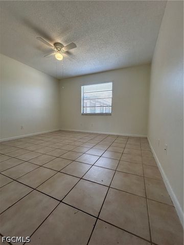 3805 SE 11th AVE 1, Cape Coral, FL 33904