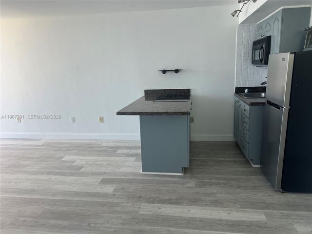 555 NE 15th St 409, Miami, FL 33132