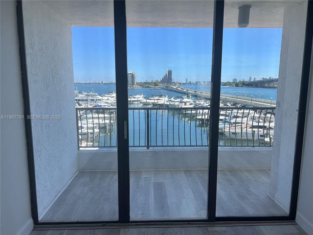 555 NE 15th St 409, Miami, FL 33132