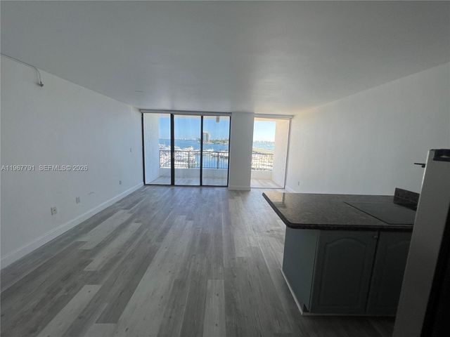 555 NE 15th St 409, Miami, FL 33132