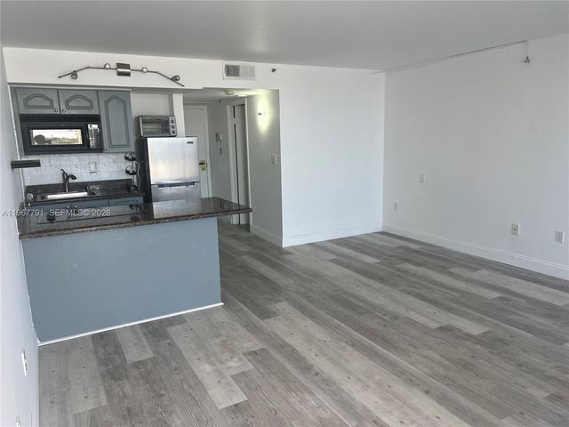 555 NE 15th St 409, Miami, FL 33132