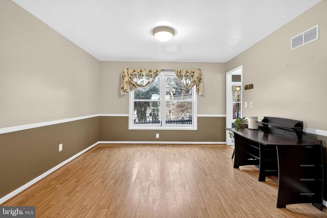 114 W CARDIFF CT W, Newark, DE 19711