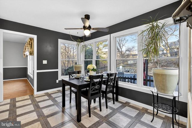 114 W CARDIFF CT W, Newark, DE 19711