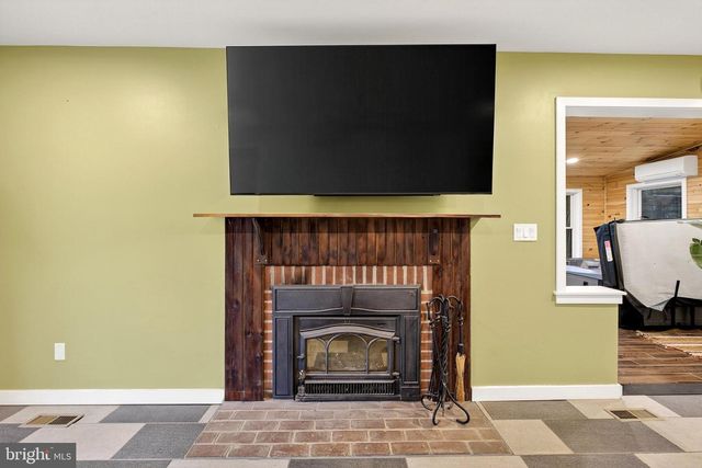 114 W CARDIFF CT W, Newark, DE 19711