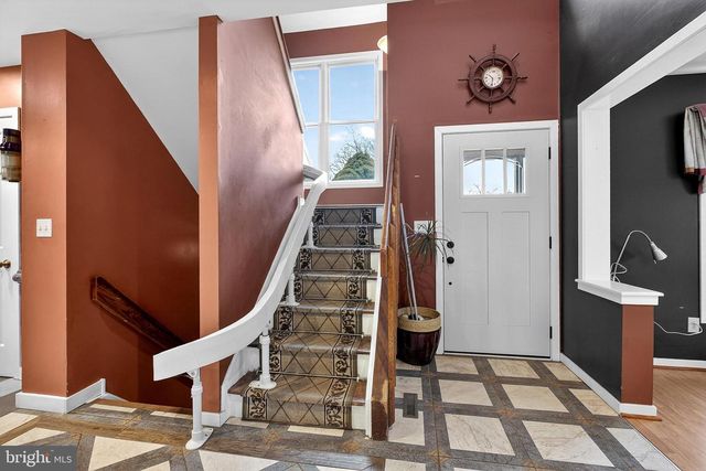 114 W CARDIFF CT W, Newark, DE 19711