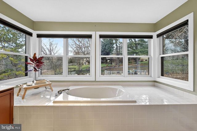 114 W CARDIFF CT W, Newark, DE 19711