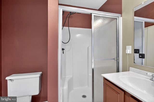 114 W CARDIFF CT W, Newark, DE 19711