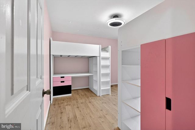 114 W CARDIFF CT W, Newark, DE 19711