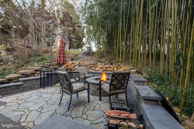 114 W CARDIFF CT W, Newark, DE 19711