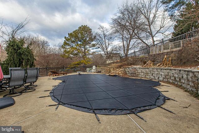 114 W CARDIFF CT W, Newark, DE 19711