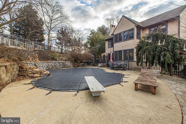 114 W CARDIFF CT W, Newark, DE 19711