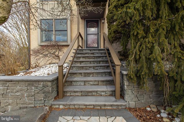 114 W CARDIFF CT W, Newark, DE 19711