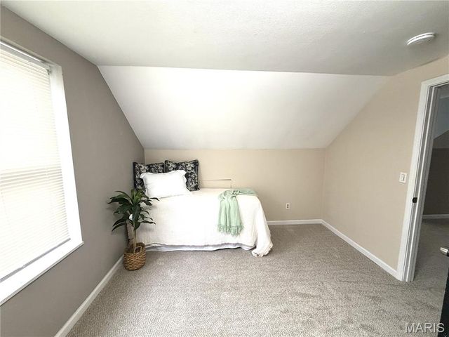 725 Lee, Belleville, IL 62221