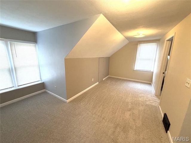 725 Lee, Belleville, IL 62221