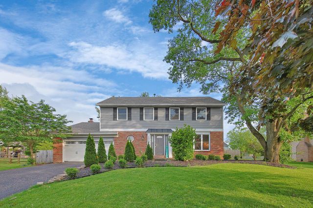10131 Hounsdale Drive, Pickerington, OH 43147